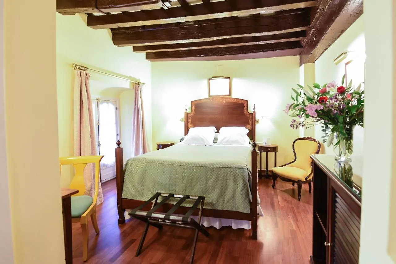 Hotel Las Casas De La Juderia Seville 4*,  Spain